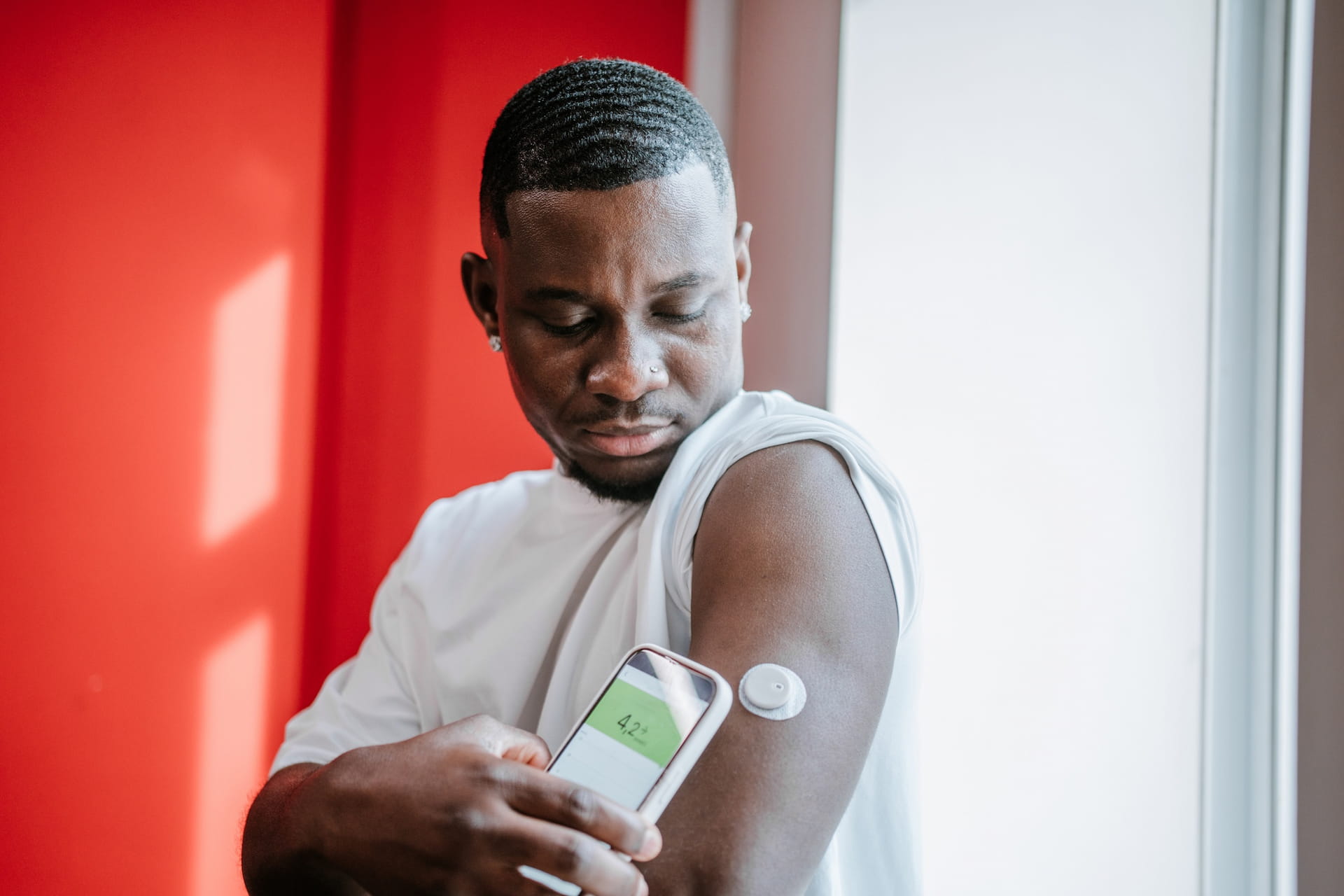 wearable device for ketone and glucose monitoring
